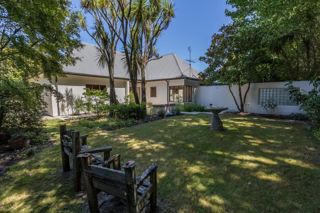 Bond Estate Luxury Accommodation Κράισττσερτς Εξωτερικό φωτογραφία